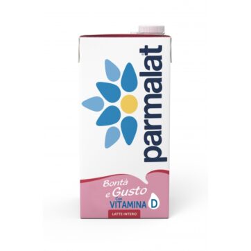 Confezione di latte intero in UHT della Parmalat da 1 lt